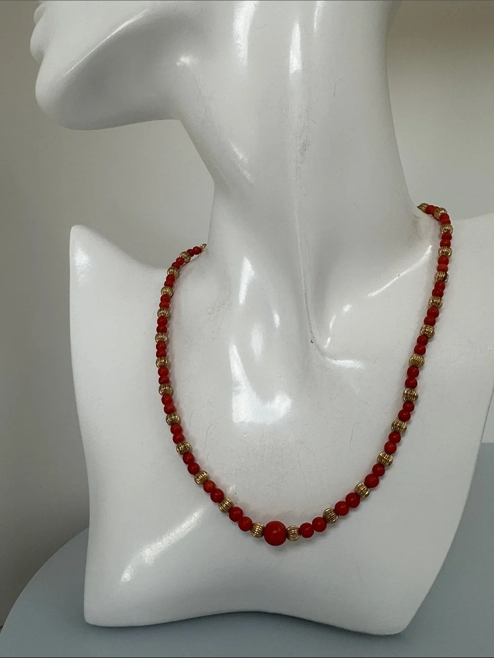 Vintage Coral with Gold Accents Necklace